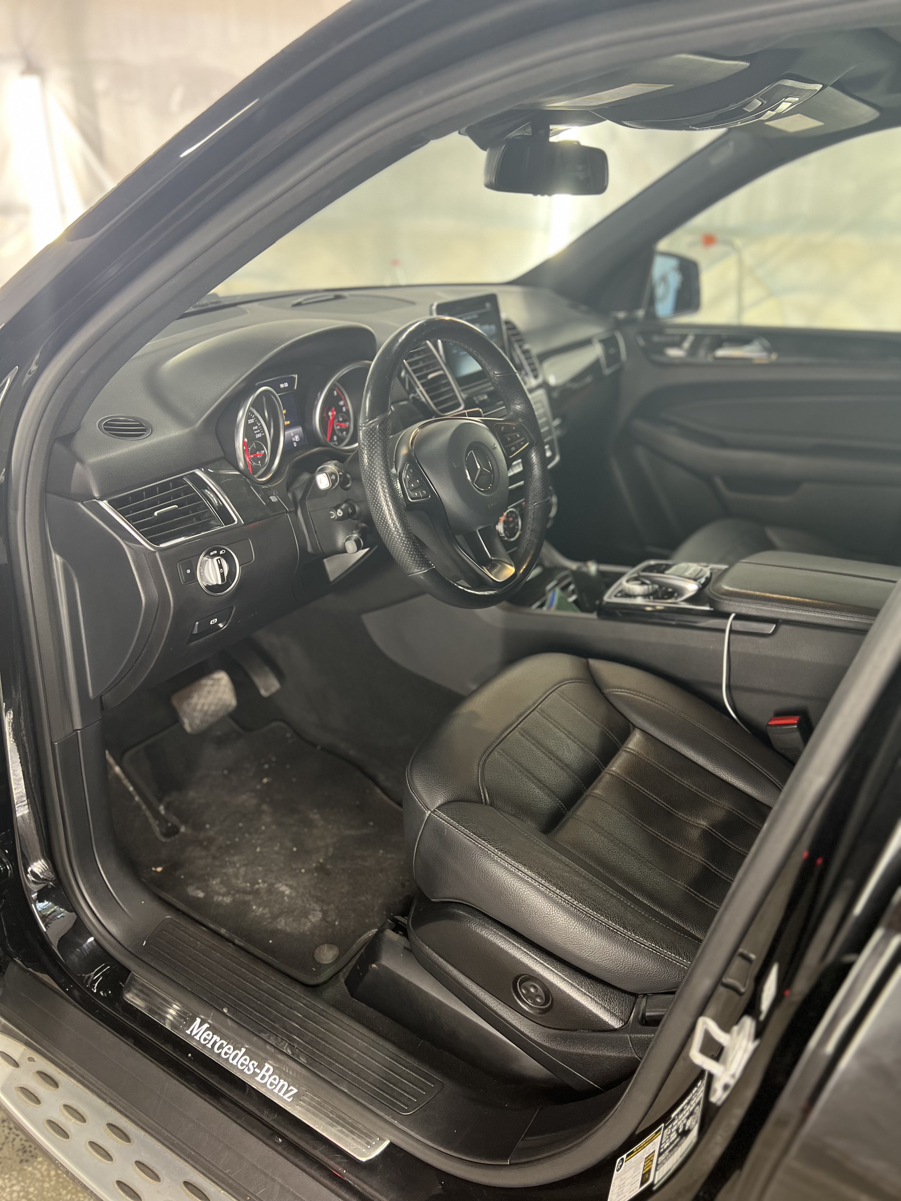 Интериор Преди