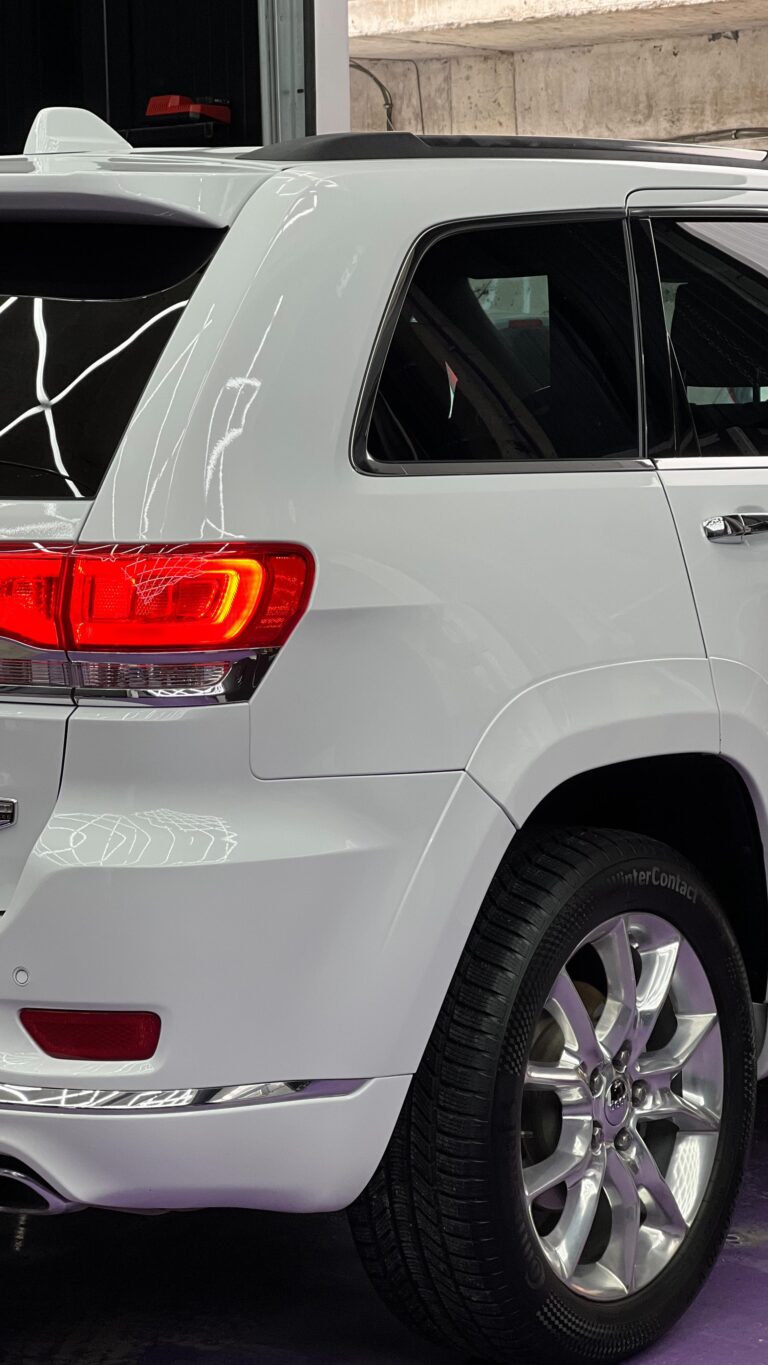 Instagram post from avtographdetailing. This post is in position 1.